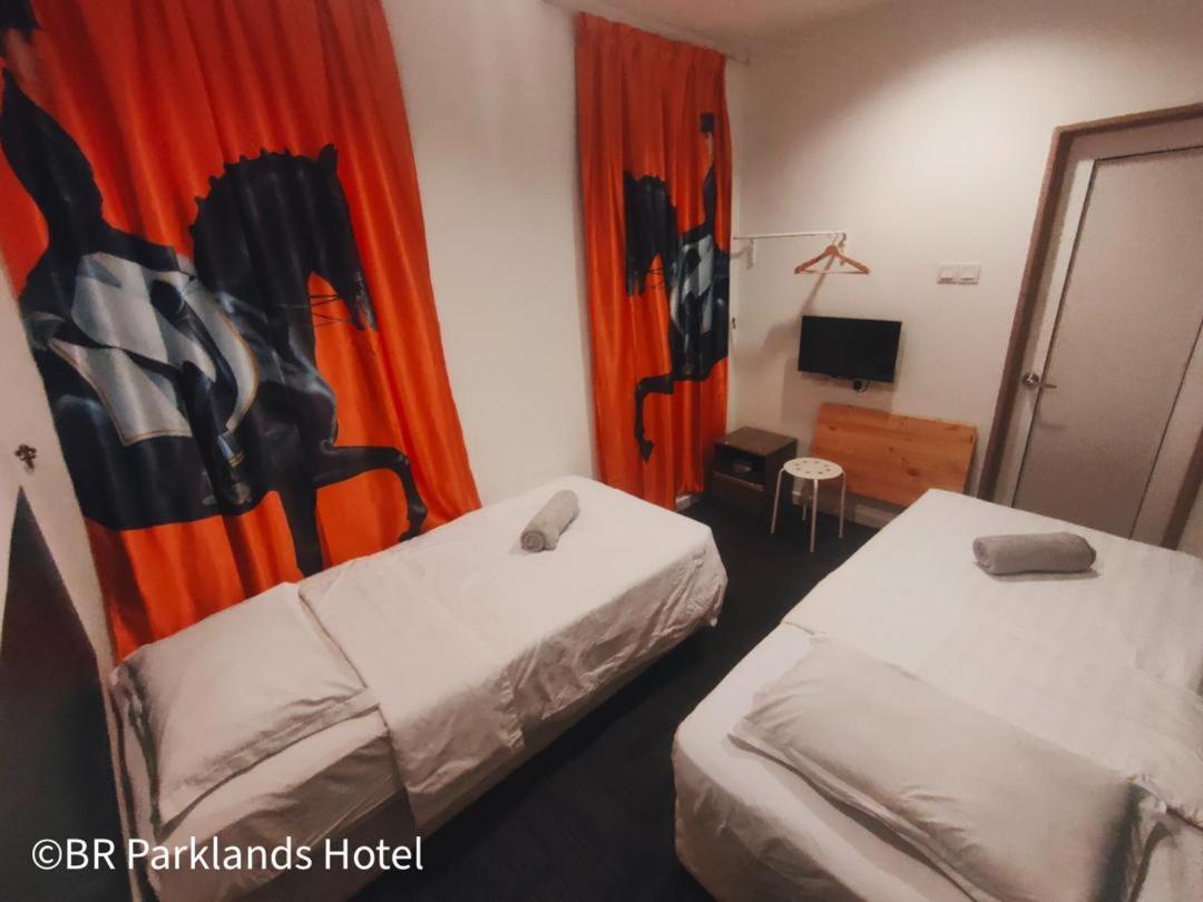 Br Parklands Hotel Klang Exterior photo